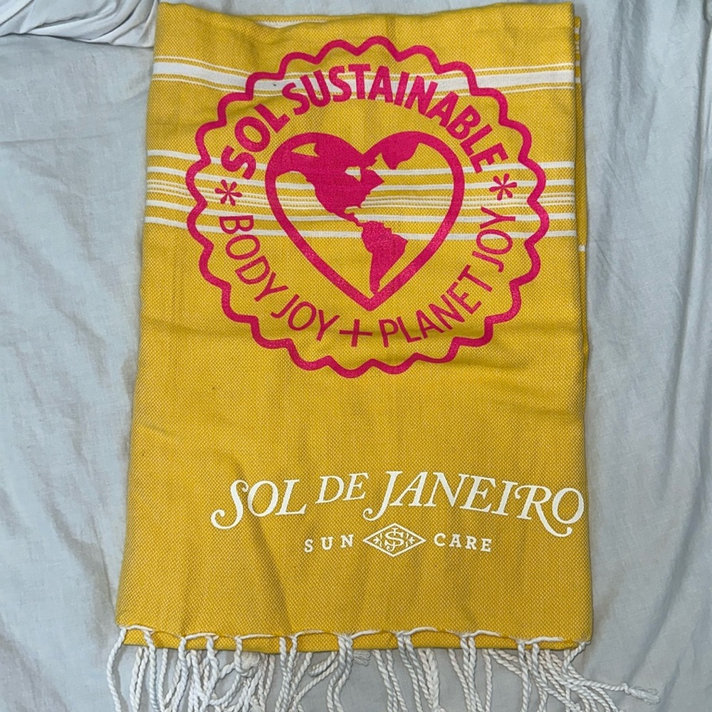 Sol de Janiero beach blanket